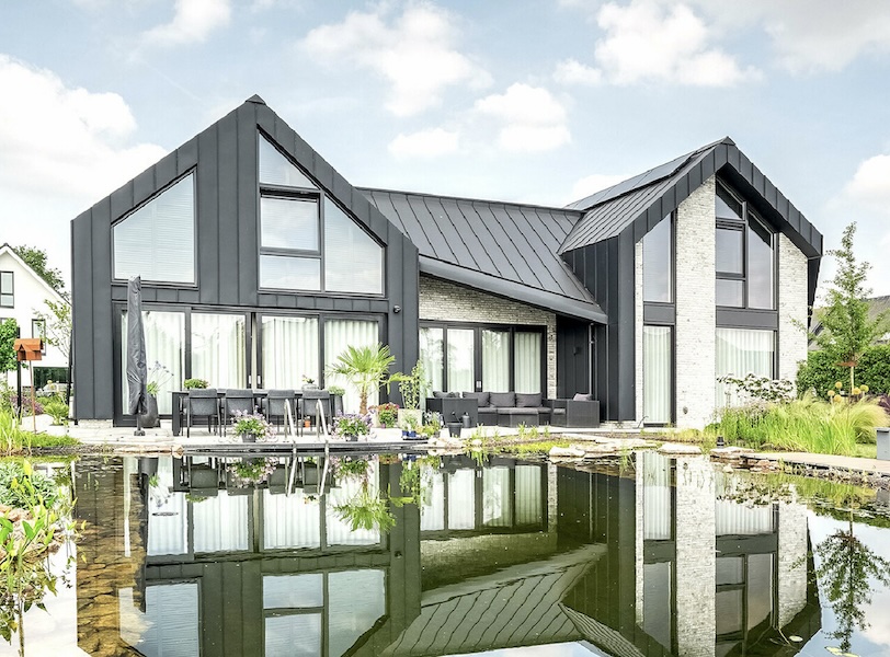 High-end architectuur in de villawijk van veenendaal met prefalz
